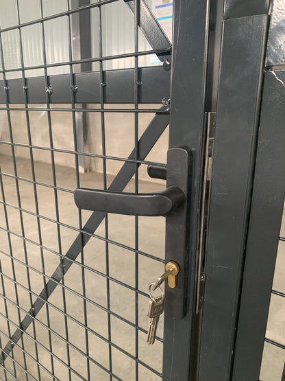 Mesh Wire Gate Complete Set with Gate Posts